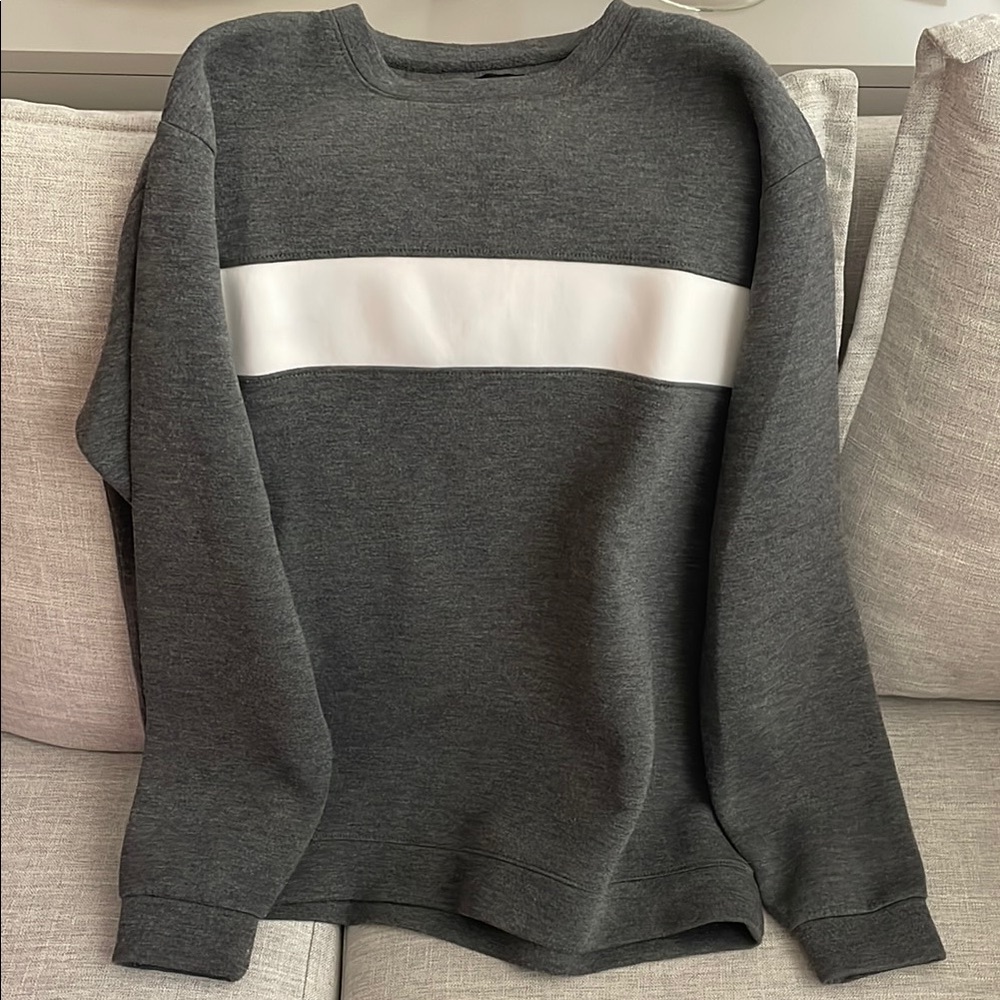 Men's Gray and White Sweatshirt - Size Small